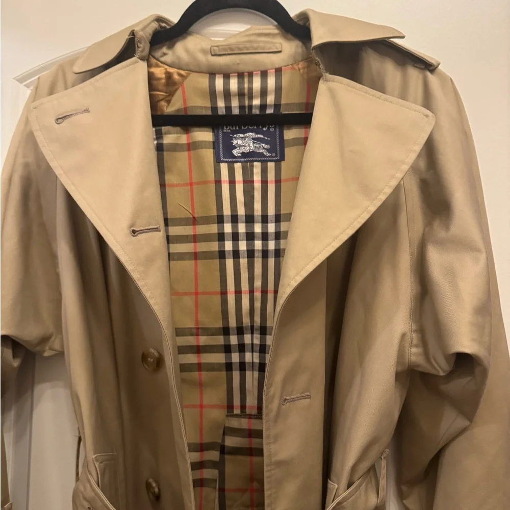 Vintage Classic Burberry Nova check Trench Coat - Picture 6 of 11